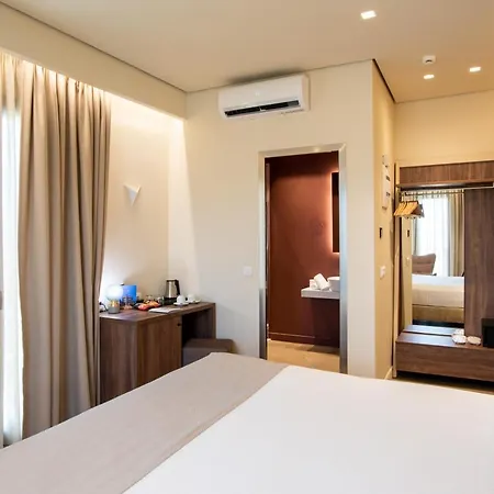 Metropole Urban 4* הרקליון