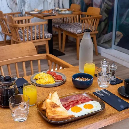 Metropole Urban 4* Iraklio